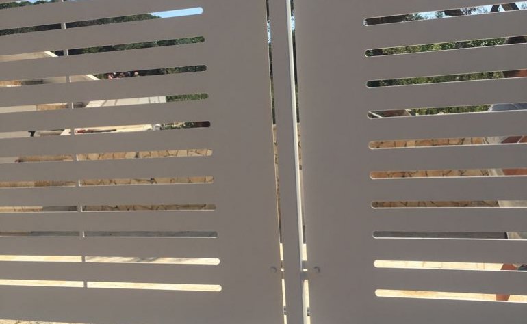 Cancelli in lamiera tagliata al plasma 